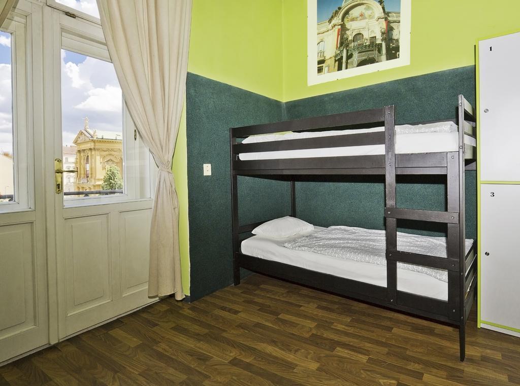 A Plus Hotel & Hostel Prága Kültér fotó